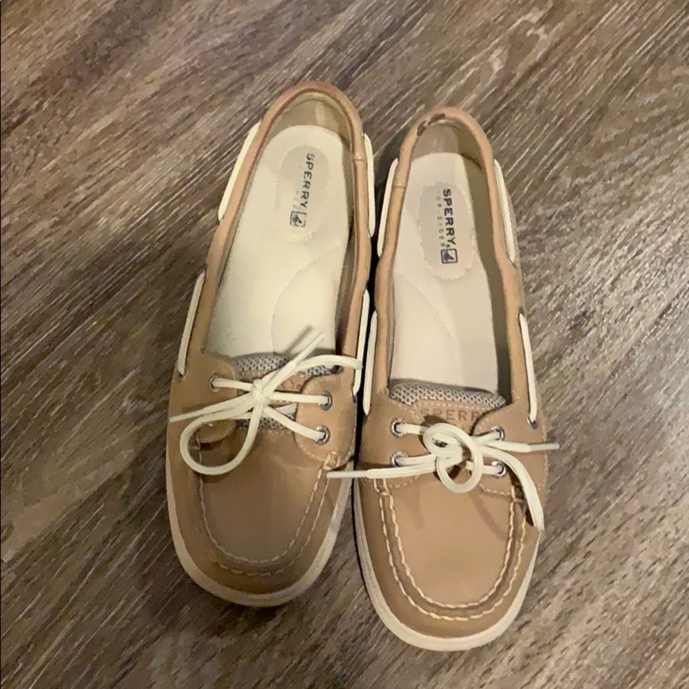 Sperry shoes